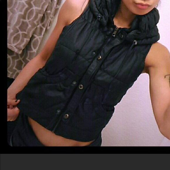 A'gaci High Collar Faux Leather Zip Vest - Picture 1 of 4